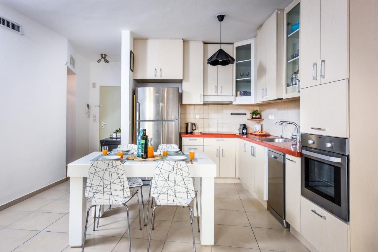 Stunning 2Br Apt W Balcony In City Center By Sea N' Rent Tel Aviv Eksteriør billede